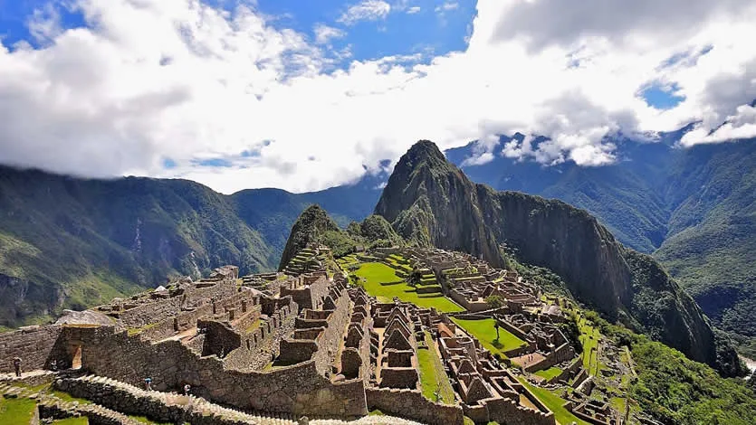 Machu Picchu + Huayna Picchu